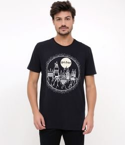 Camiseta com Estampa Harry Potter - Brilha no Escuro