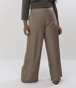 Calça Pantalona Lisa Curve & Plus Size