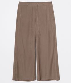 Calça Pantalona Lisa Curve & Plus Size