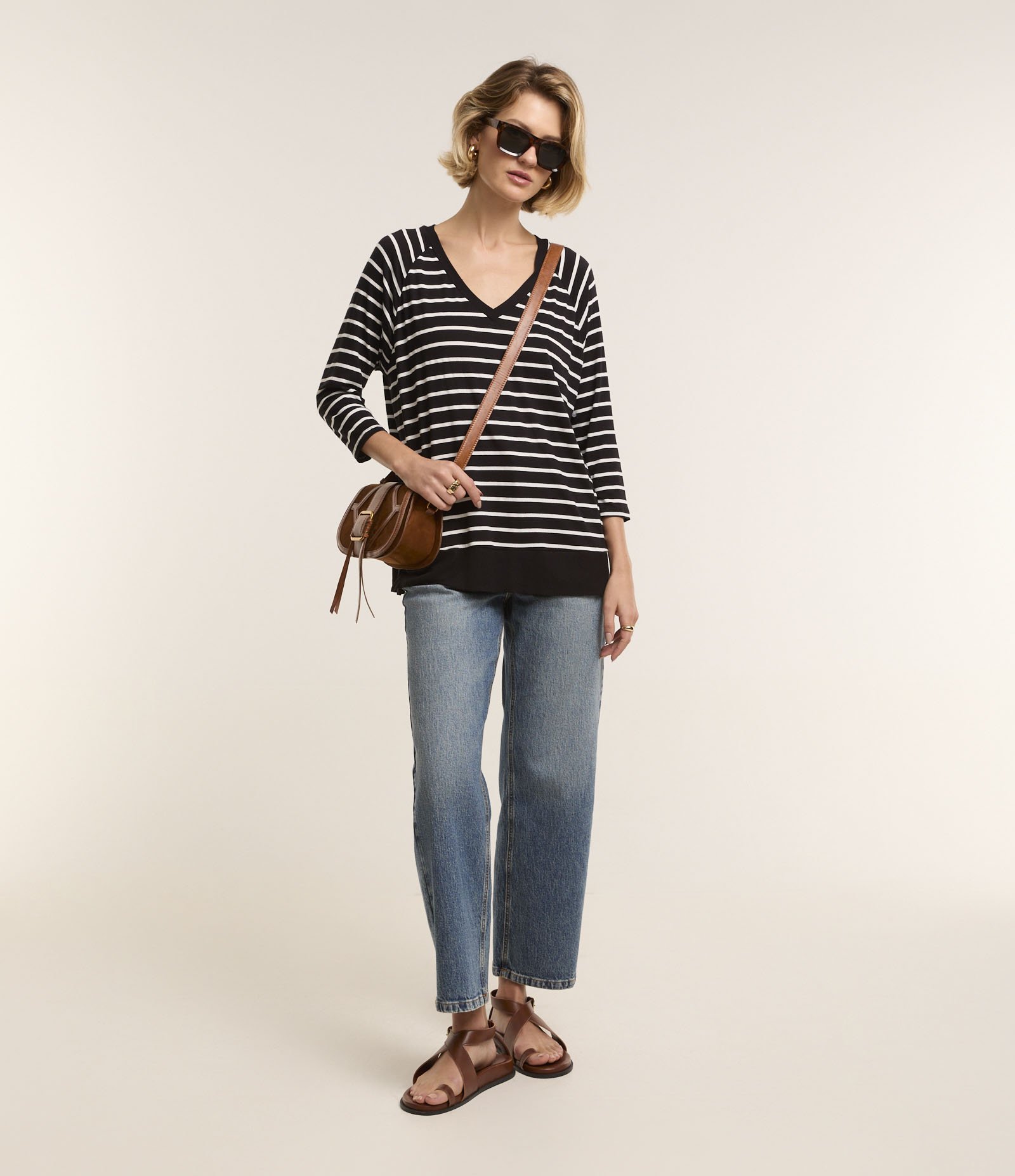 Blusa em Viscose com Estampa Listrada Preto 2