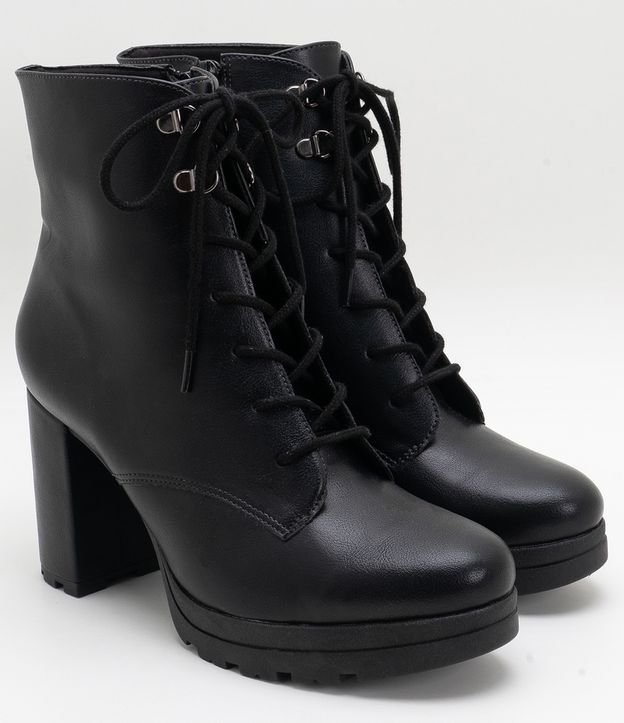 bota satinato renner