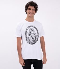 Camiseta com Estampa Caveira