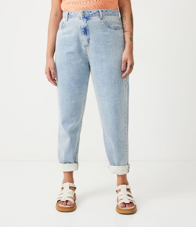 Pantalón Mom Liso con Lavado Marmorizado Azul  2