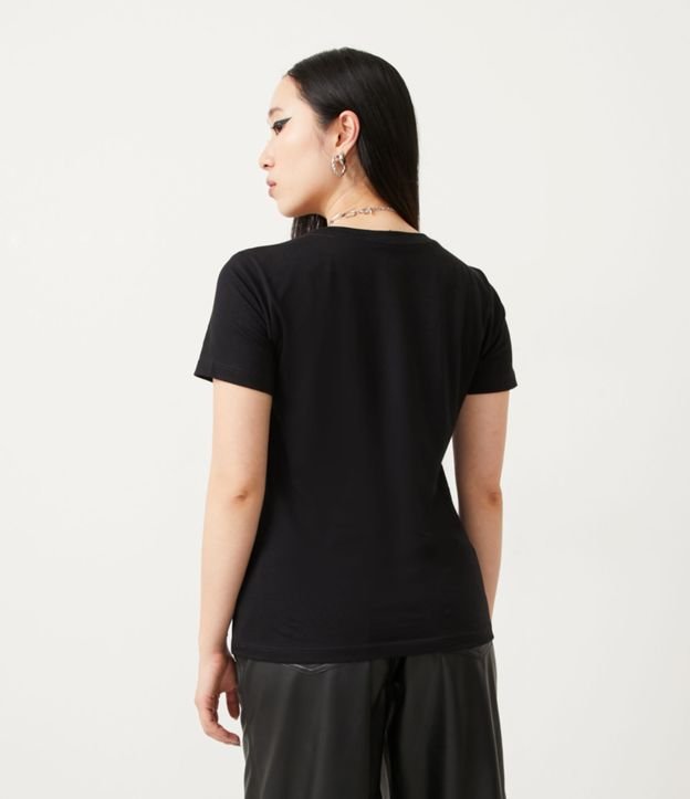 Camiseta negra en algodón con manga corta y cuello redondo