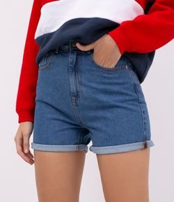 Short Jeans Mom Liso com Barra Dobrada 