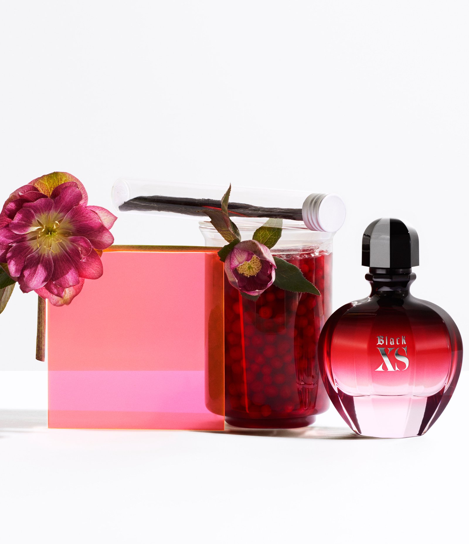 Perfume Paco Rabanne Black XS Feminino Eau de Parfum 30ml 3