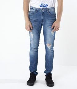 Calça Skinny em Jeans com Puídos e Elastano