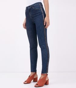 Calça Jeans Skinny com Faixa Lateral