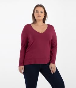 Blusa Básica Lisa Curve & Plus Size