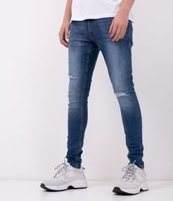 Calça Jeans Skinny com Puídos 