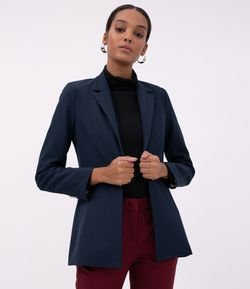 Blazer em Alfaiataria Acinturado