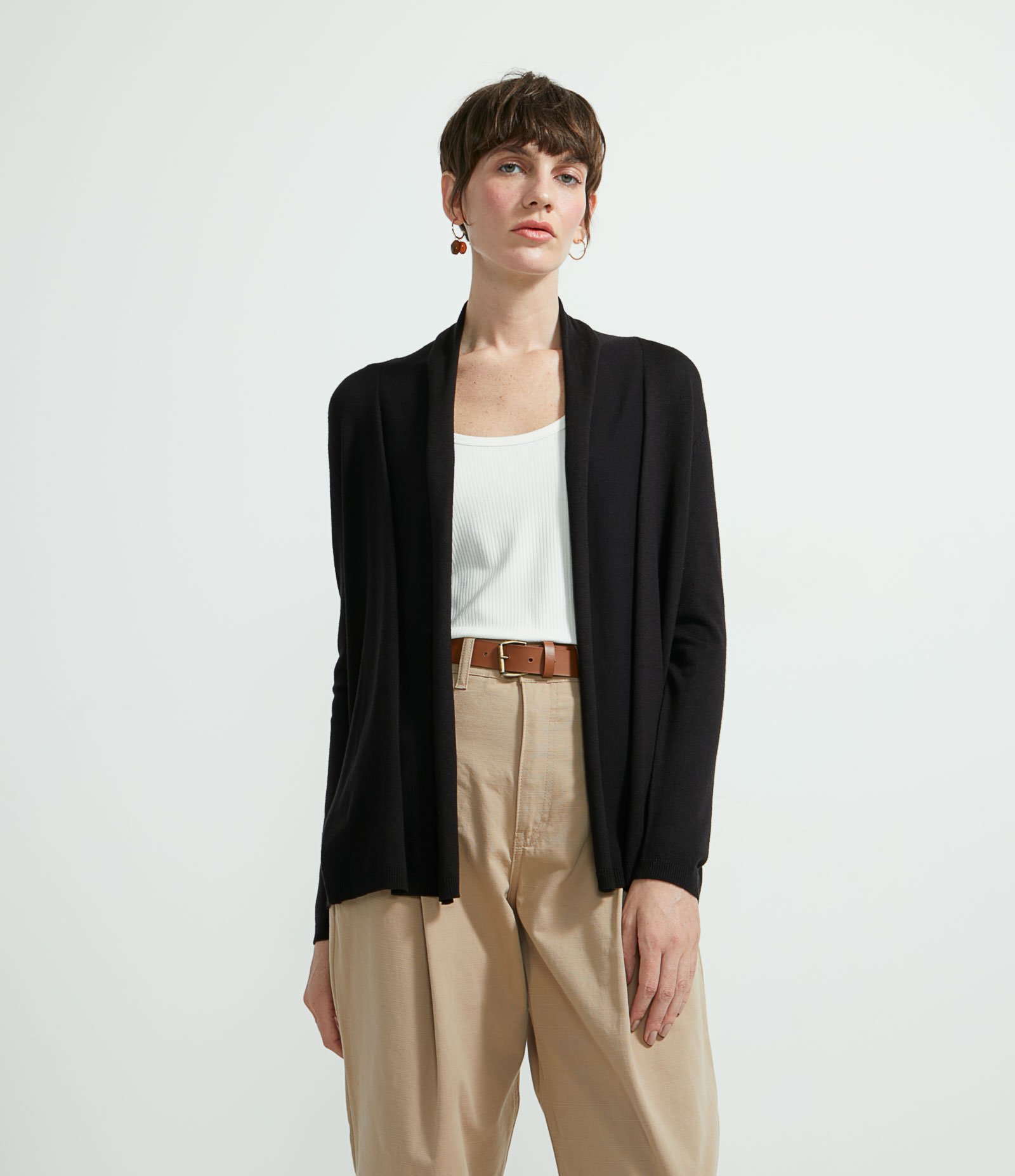 Cardigan Básico em Tricô Sem Fechamento PRETO 1