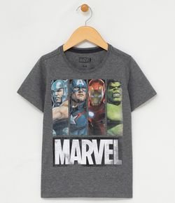 Camiseta Infantil Estampa Avengers - Tam 4 a 10