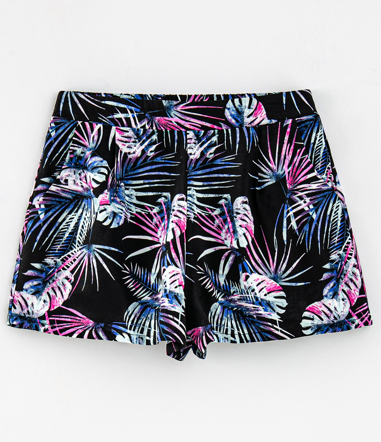 Short Curto Estampado com Folhas  Preto 1