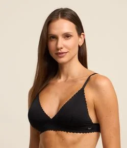 Sutiã Triângulo em Microfibra com Bojo Removível Borda Nuvem