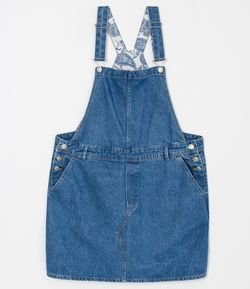 Jardineira Jeans com Bolsos Curve & Plus Size