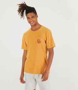 Camiseta Manga Curta Estampa Sol e Mar 