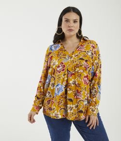 Blusa Floral com Botões Curve & Plus Size