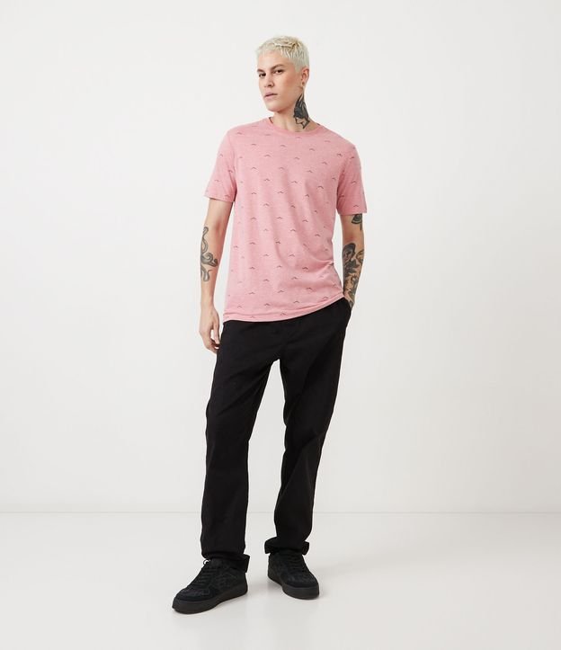 Camiseta Regular em Algodão com Estampa de Mini Ondas Rosa 2