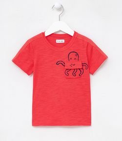 Camiseta Infantil Estampa de Polvo no Bolso - Tam 1 a 4 anos