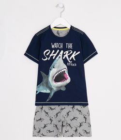 Pijama Infantil Estampa de Tubarão Brilha no Escuro - Tam 5 a 14 anos