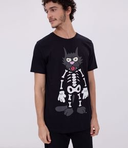 Camiseta Estampa Esqueleto Coçadinha Brilha no Escuro