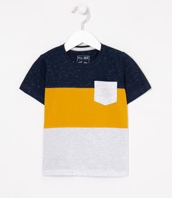 Camiseta Infantil com Bolso - Tam 1 a 4 anos