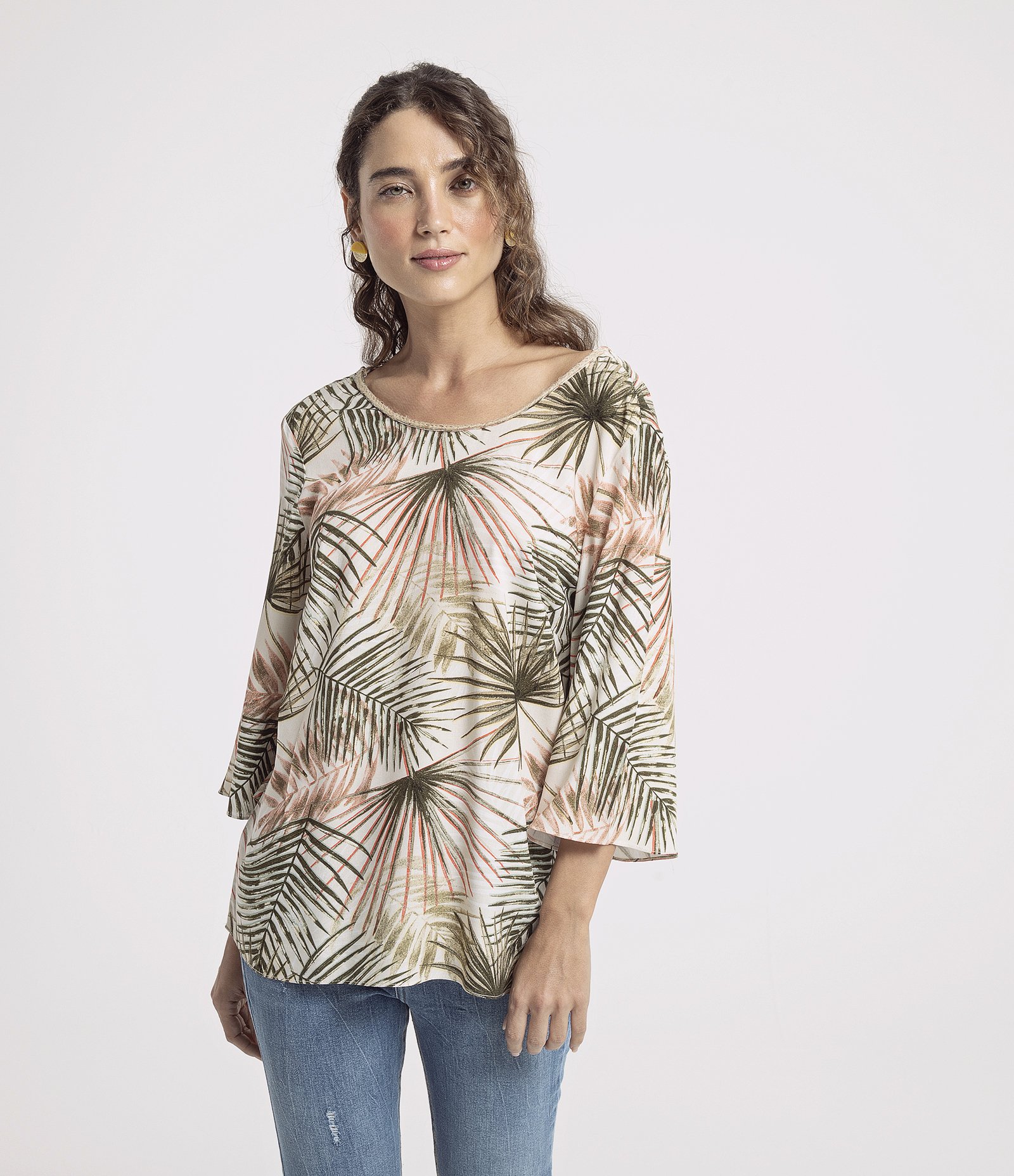 Blusa Estampada com Folhagens  Bege 1