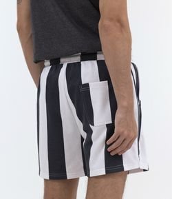 Bermuda listrada vertical masculina Clearance