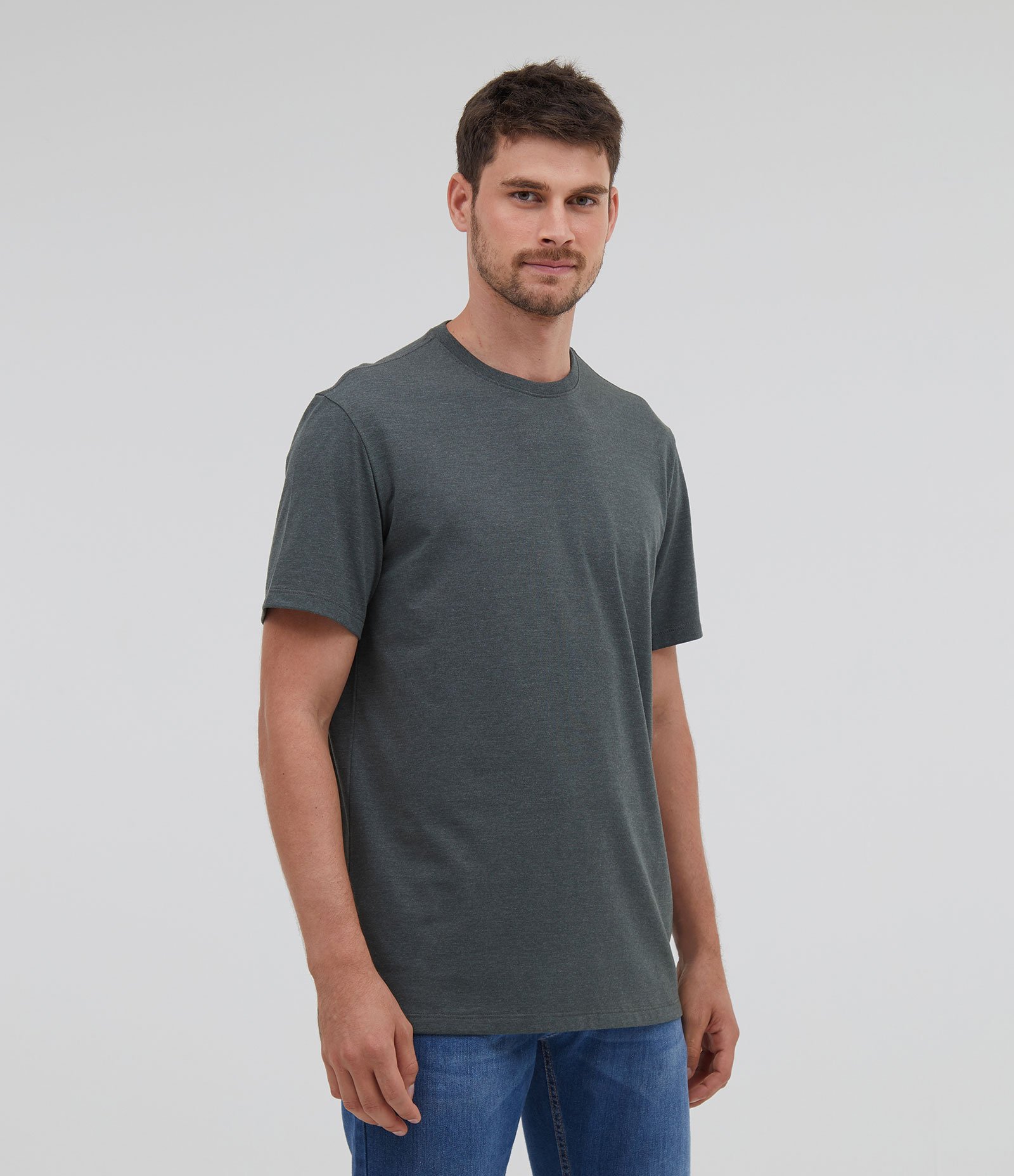 Camiseta Comfort Básica em Meia Malha com Manga Curta Rosin 1