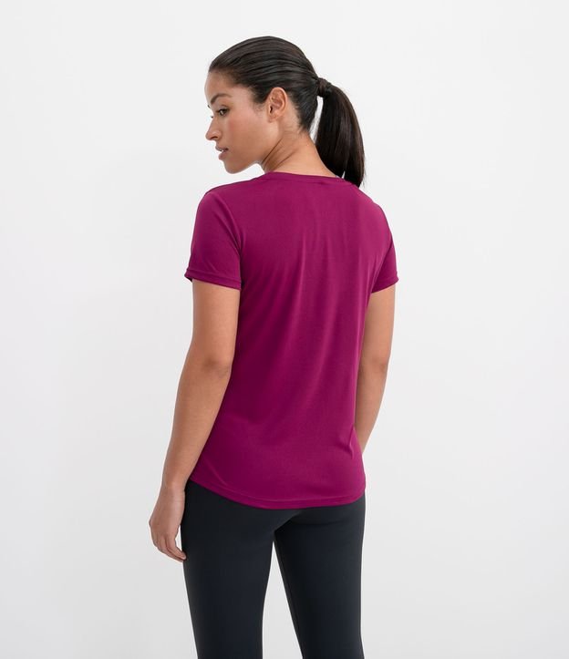 Remera Deportiva Fit Manga Corta Cuello en V  Violeta 2
