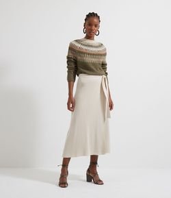 Suéter com Bordado em Tricô