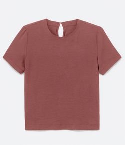 Blusa com Abertura nas Costas e Detalhes Pespontados