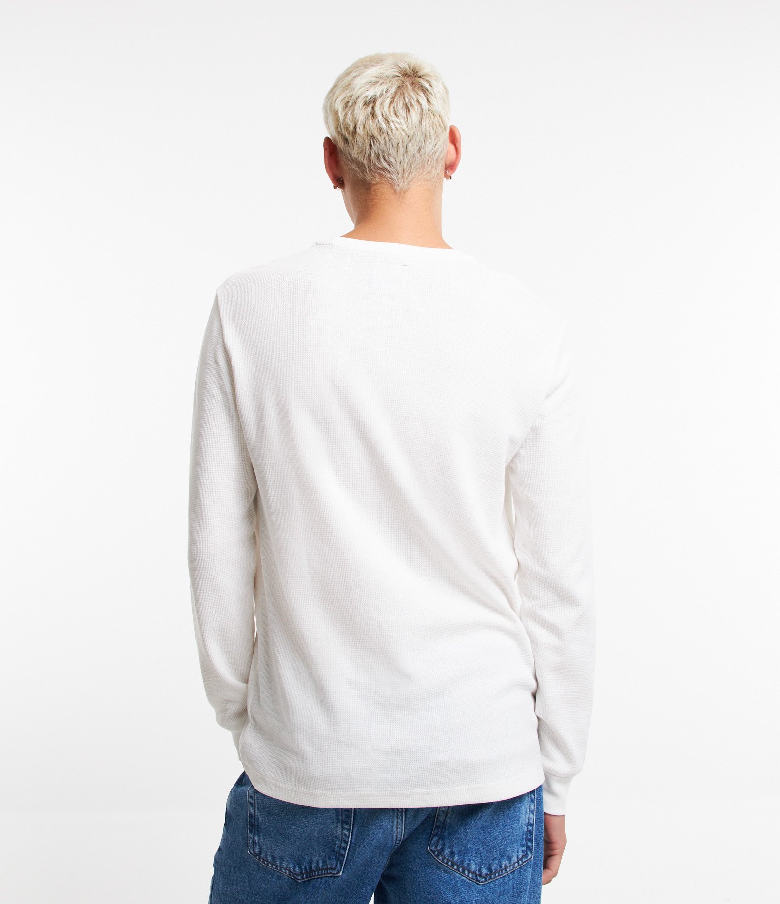 Camiseta Regular em Algodão com Textura Waffle e Manga Longa Branco 3