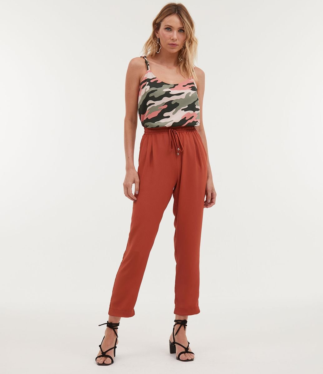 blusa camuflada feminina renner