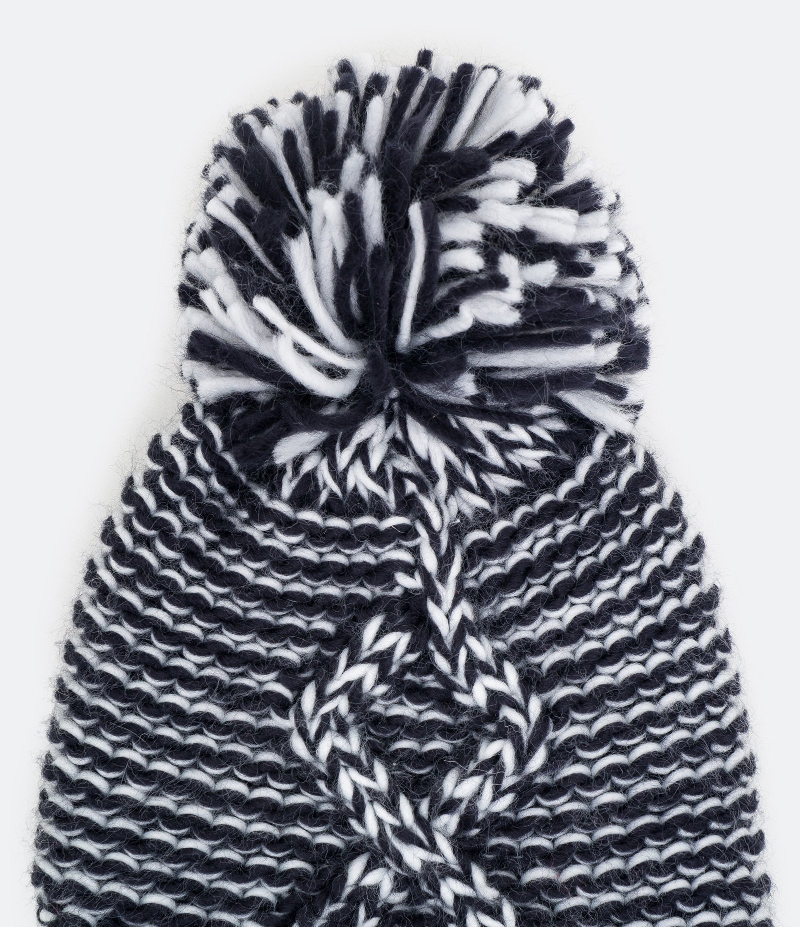 Gorro Infantil Mesclado com Pompom e Detalhe Cruzado - Tam 0 a 12 meses Preto 2