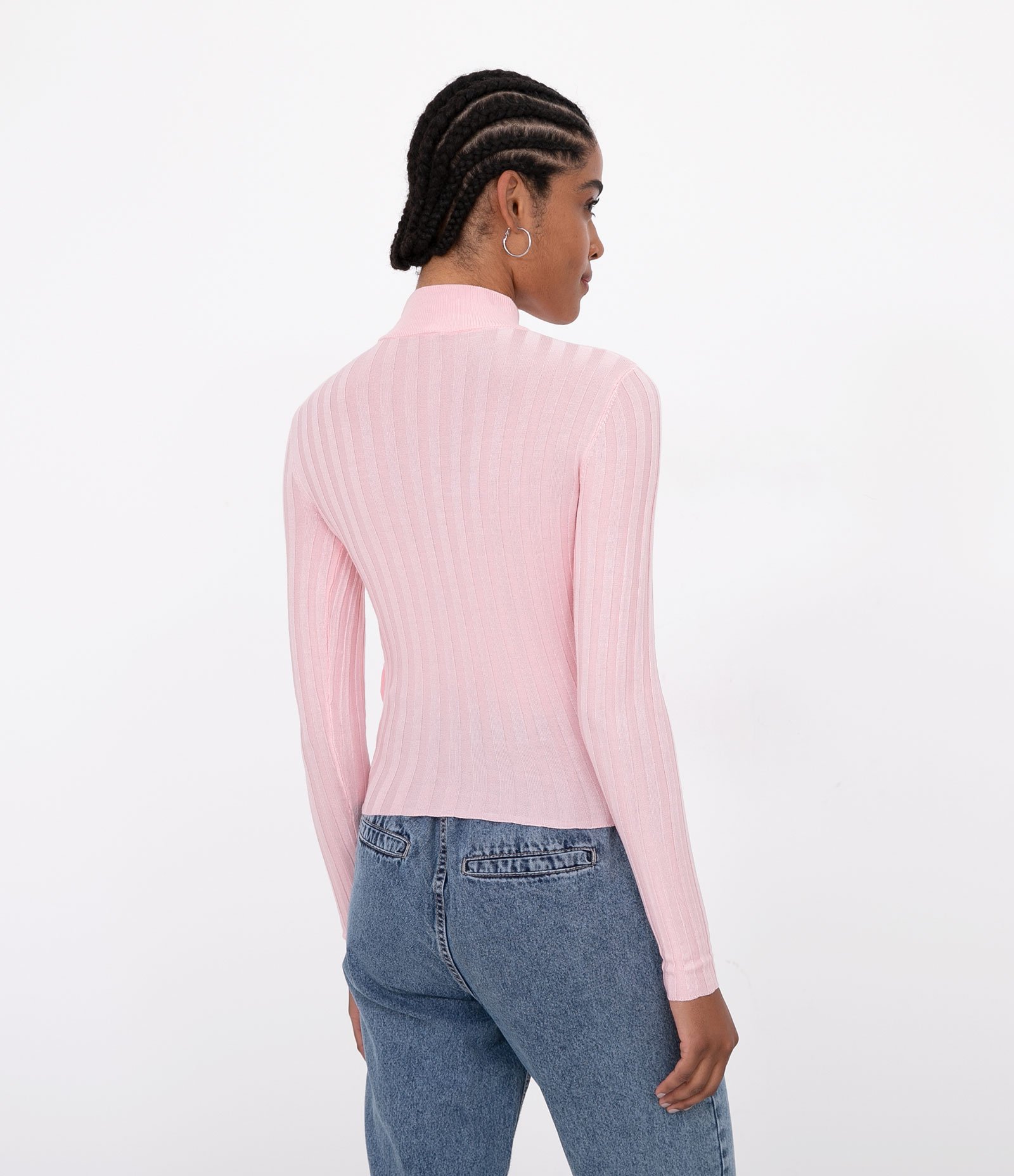 Blusa em Tricô Canelado com Gola Alta e Manga Longa 2