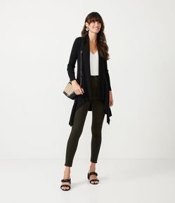 Calça Skinny Básica em Sarja com Cintura Alta