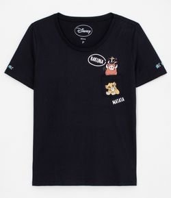 Camiseta Lisa com Bolsinho e Estampa Rei Leão