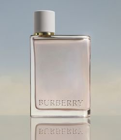 Perfume Burberry Her Blossom Feminino Eau de Toilette