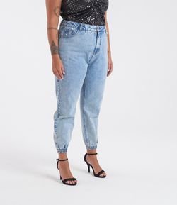 Calça Jeans Jogger com Pérolas e Strass Curve & Plus Size