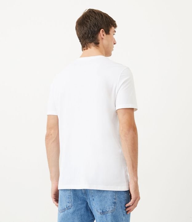 Camiseta Manga Curta com Estampa em Listras Lettering Branco 3