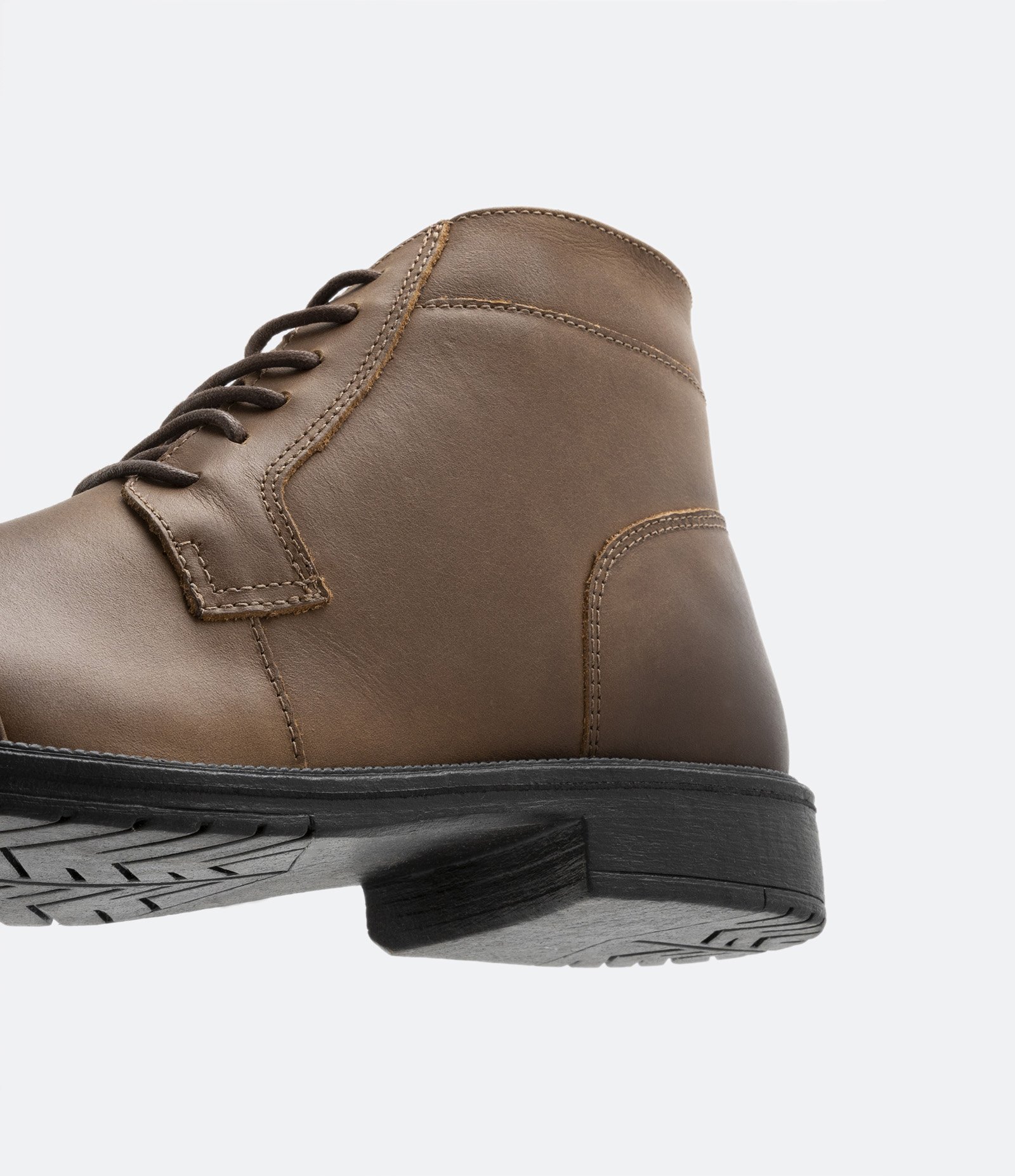 Bota Coturno Cano Baixo em Couro Nobuck com Zíper Lateral 7