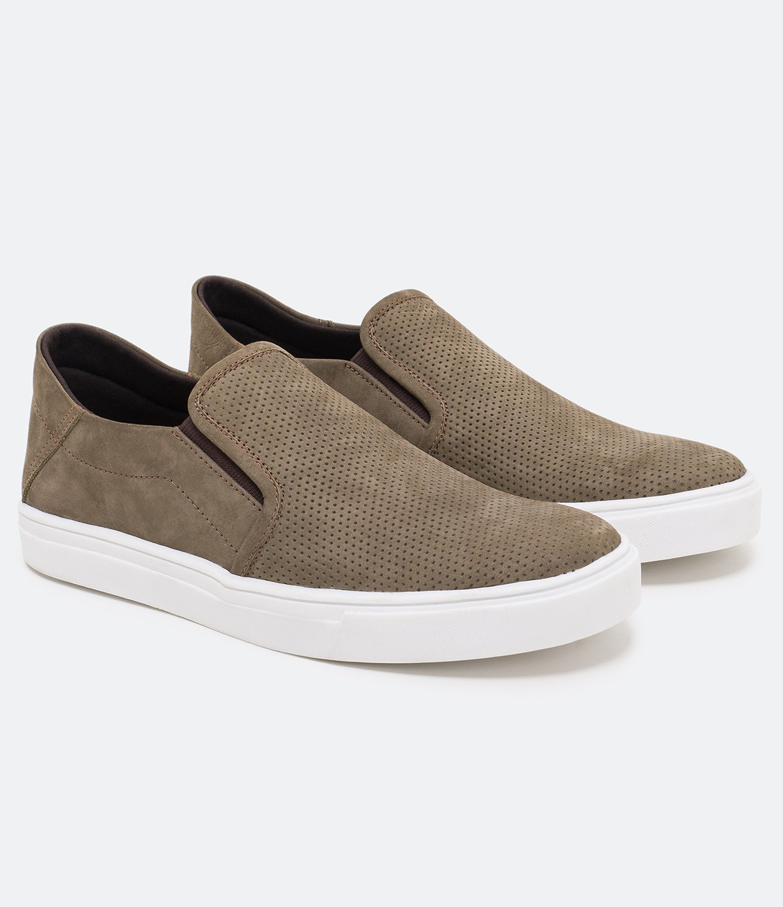 Tênis Slip On em Couro Nobuck Marrom 2