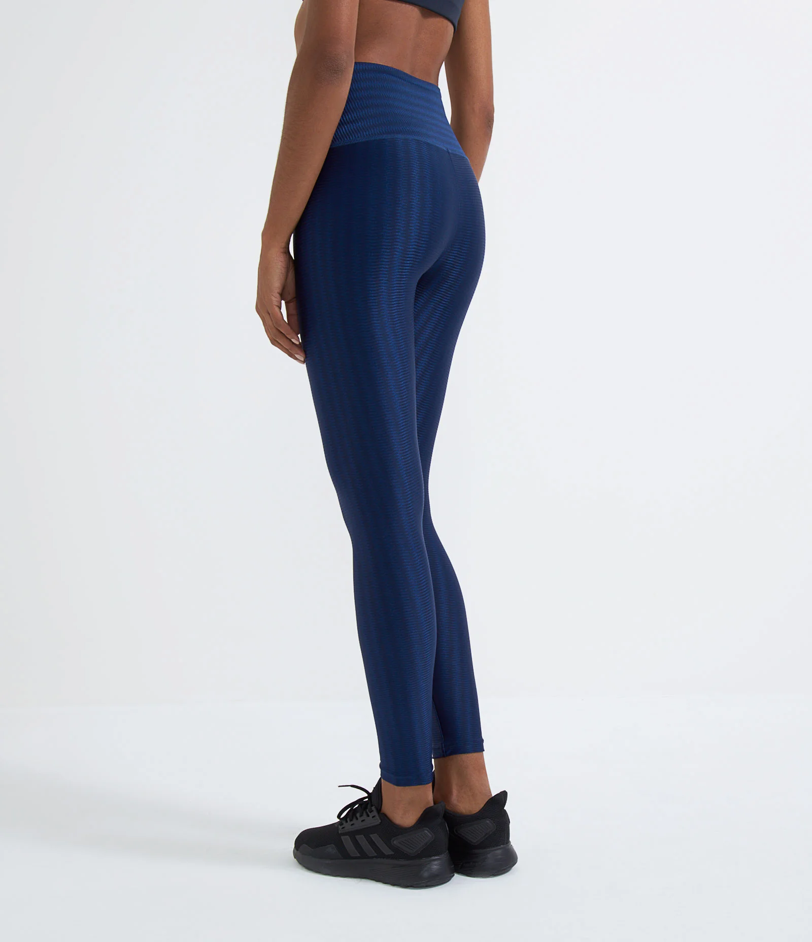Calça Legging Esportiva em Poliamida Texturizada com Brilho e Cós Alto Azul Marinho 2