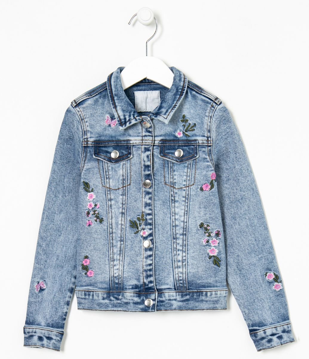 jaqueta jeans bordada com flores