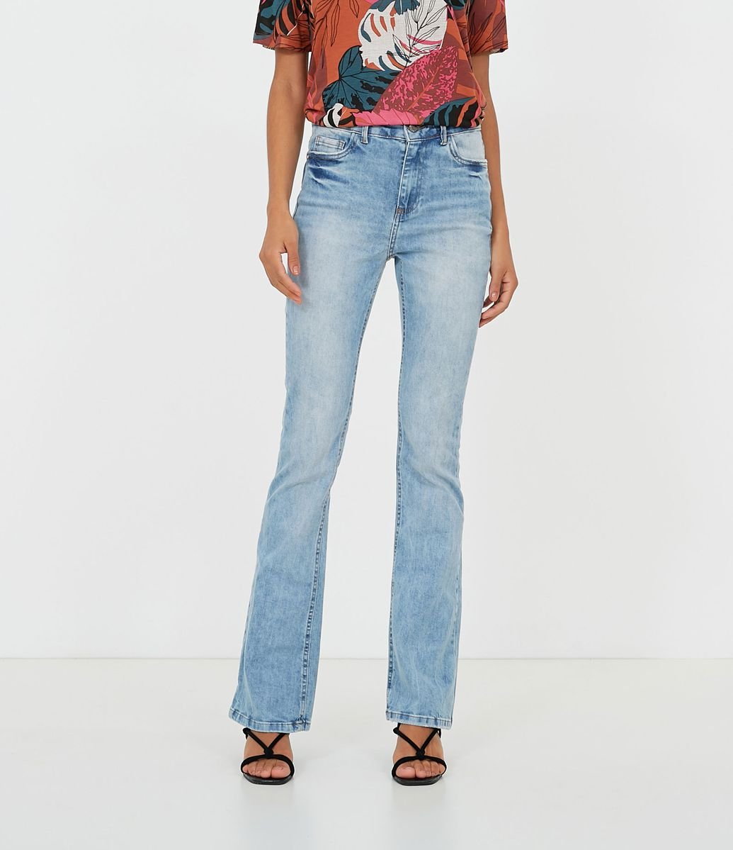 calça boot cut renner