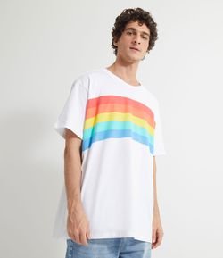 Camiseta Manga Curta Estampa Arco Íris 