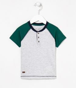 Camiseta Infantil com Gola Henley - 1 a 5 anos