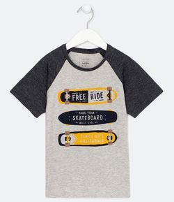 Camiseta Infantil Raglan Estampa Skate - Tam 5 a 14 anos